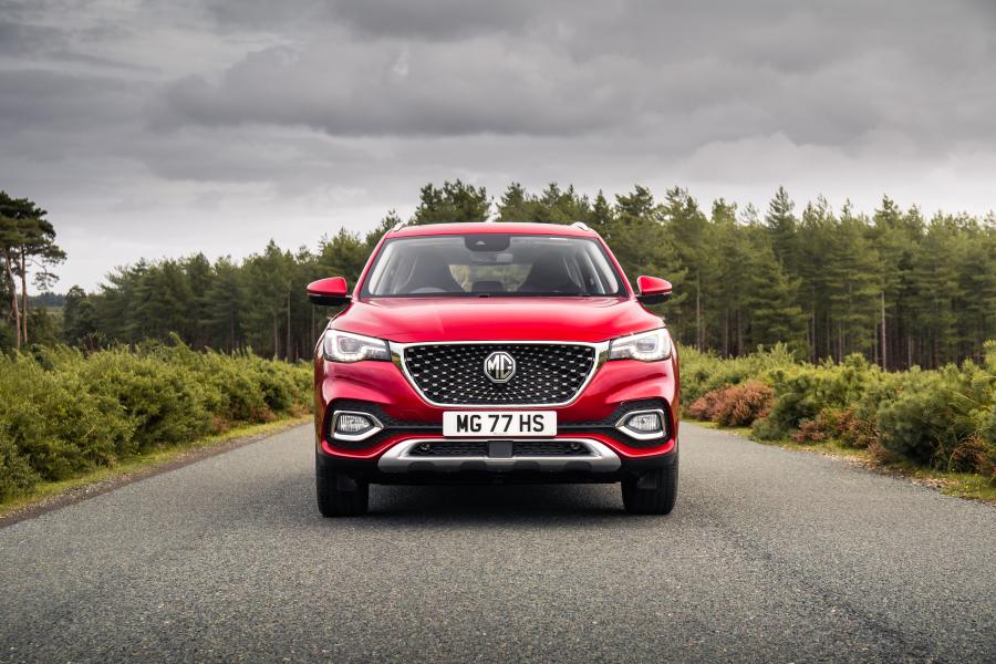  MG HS 2019 года  (UK) (фото 10 из 84)